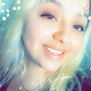 Meet your Posher, Bella